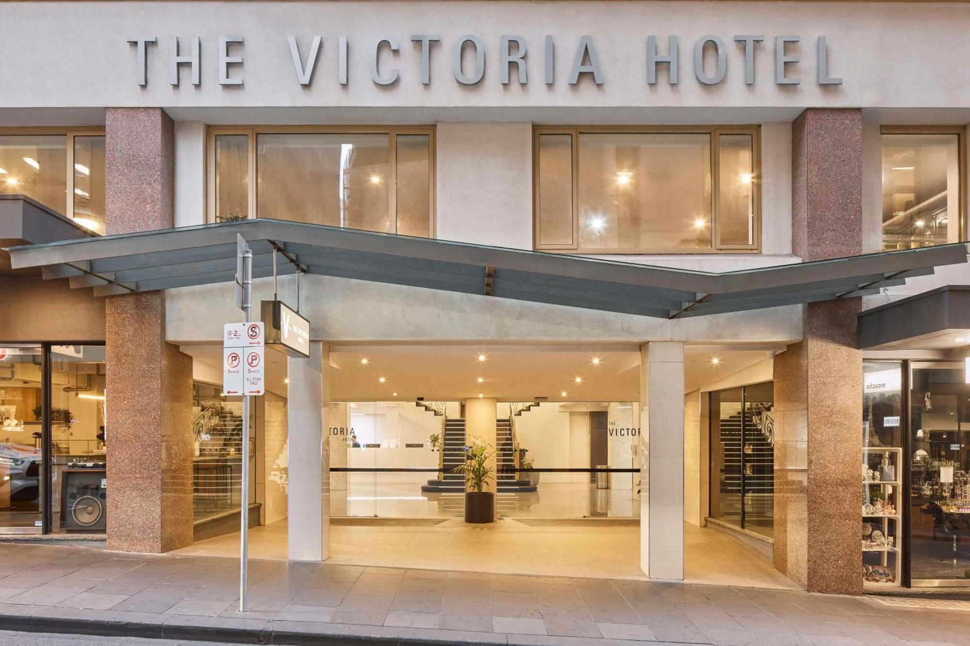 The Victoria Hotel Melbourne Buitenkant foto